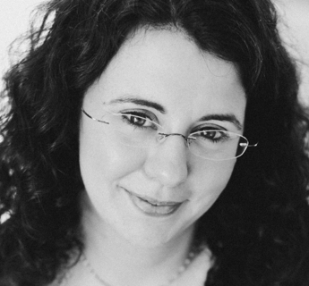 ein Foto der Autorin Susanna Ernst