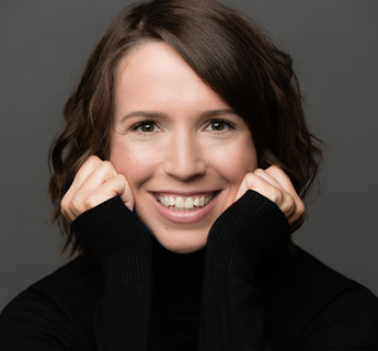 Foto der Autorin Hanna Linzee